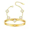 Pulseira Popular Transfronteiriça de Aço Titânio Brilhante de Trevo de Quatro Folhas Que Não Desbota Folheada a Ouro 18K Joias de Alto Padrão Atacado