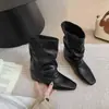 Botas de moda estilo retro 2026, botas para mujer, diseño adelgazante de punta cuadrada, versátiles y fáciles de combinar, nuevas botas de otoño 2026 hasta la pantorrilla