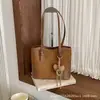 Bolso tote grande y moderno con un diseño único, perfecto para ir al trabajo, nueva colección 2026 para mujer, bolso de hombro casual versátil