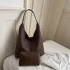 Bolso Tejido Retro Nuevo de Verano para Mujer 2026 Nuevo de Moda Coreano de Nicho Bolso Tote Casual Gran Capacidad Bolso de Hombro