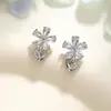 Pendientes de botón de plata de ley S925 con diseño fresco y elegante, de estilo japonés, de lujo ligero, exquisitos, de alta gama, con microincrustación de cristales de circonita en forma de flor