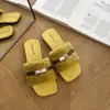 Sandalias de peluche sin cordones con hebilla de metal para mujer, nuevo estilo otoño/invierno 2026, de suela blanda, antideslizantes y cálidas