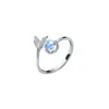 Anillo de Cola de Pez de Diamante Sirena Lágrima Zirconia Estilo Coreano Estilo Ins para Mujer Nicho Elegante Moderno Anillo de Piedra Lunar Personas de Moda