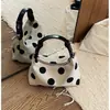 Bolso Único de Lunares para Mujer 2026 Nueva Moda Versátil Cruzado Tipo Dumpling Bolso de Mano Pequeño Exquisito Súper Moderno Bolso Croissant