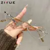 Óculos de gatinho ultraleves para mulheres com miopia podem ser equipados com armação para olhos anti-azul de internet vermelha, face plana pequena, profissional, de potência.