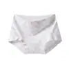 Ropa interior cómoda y transpirable de cintura media-alta Estampado de niña floral de oso dulce Algodón puro 10A Entrepierna Calzoncillos tipo bóxer pequeños para mujer