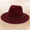 Fedora de lana de moda europea y americana con logotipo personalizado, fedora de jazz de estilo retro británico, sombrero de fieltro de ala plana unisex