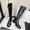 Botas Altas de Tacón Alto con Punta Cuadrada Retro 2026 Otoño/Invierno Adelgazantes para Piernas Aumentadoras de Altura Piel Suave Botas Altas Versátiles para el Trabajo Botas Adelgazantes