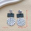 Pendientes populares de arcilla polimérica hechos a mano de Amazon, pendientes largos simples y elegantes para mujer, combinan con todo, venta al por mayor