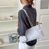 Bolso de Tela de Nylon de Gran Capacidad Simple de Moda para Mujer 2026 Nuevo Ligero Versátil para el Trabajo Bolso de Hombro Bolso Tote de Mano