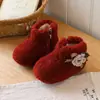 Botas de Niña con Peluche y Flores Dulces Estilo Nuevo de Invierno para Niños de 1-3 Años Zapatos de Algodón con Felpa Suela Suave Antideslizantes Botas de Algodón para Bebés