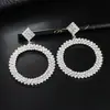 Europa y Estados Unidos nuevos pendientes de moda de círculo redondo con diamantes de imitación Pendientes de temperamento simple para fotografía callejera Pendientes exagerados E611