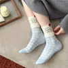 Meias de cachorrinho de desenho animado, meias femininas de cano médio, meias estilo japonês fofas com estampa xadrez e bolinhas, com bordas franzidas, meias de algodão para outono e inverno, adequadas para meninas jovens e estudantes