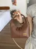 Nuevo Bolso de Mano de Estilo Francés de Nicho Hengeng para Mujer, Bolso Cruzado de Cadena Moderno y Sencillo, Bolso Versátil para Debajo del Brazo para el Viaje Diario