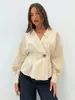 Vestido largo de manga larga para mujer, sencillo, con cuello en V cruzado y adornos metálicos, elegante y adecuado para el uso diario, citas y el lugar de trabajo.