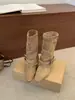 Botas de couro macio estilo retrô com fivela de cinto estilo deserto para mulheres, nova coleção 2026, bico fino, elegantes botas curtas, botas de montaria até a panturrilha, na moda