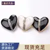Forma de Corazón Goteo de Aceite Cosido a Mano Lana de Metal Chaqueta Traje Formal Botones Pequeños Estilo Chanel