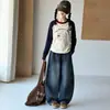 Conjunto Casual de Primavera y Otoño para Niñas 2026 Nuevo Elegante Tallas Mediana y Grande Estilo Coreano Top de Bloques de Color Jeans Curvos Modernos