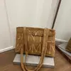 2026 Verão Nova Versátil Textura Fosca Camurça Veludo Bolsa de Alta Qualidade Retrô Ombro Único Transversal Bolsa Feminina Atacado