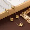 Cross-border quente alta versão 18K ouro aço inoxidável quatro folhas trevo dupla face fritillary colar de nicho colar de cinco flores colar nicho
