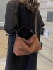 Bolso Versátil Texturizado de Gamuza Esmerilada para Otoño e Invierno 2025 Nuevo Estilo Bolso de Hombro Cruzado Retro de Alta Gama para Mujer