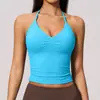 O novo sutiã esportivo de gola halter da Amazon é altamente elástico, respirável, justo e apresenta um lindo design nas costas.. É uma regata sem costura adequada para fitness e yoga.