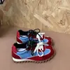 Zapatillas de mujer Gu Yun con bloques de color y suela gruesa 2026 otoño nuevo versátiles cómodas deportivas casuales Zapatos de entrenamiento alemanes para mujer