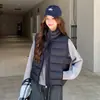 Gola alta, colete acolchoado de plumas curto e leve para mulheres, adequado para outono e inverno, uma peça de vestuário externa elegante e da moda