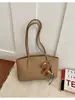 Bolso de Hombro Grande de Capacidad Retro Transfronterizo para Mujer 2026 Nuevo Estilo Bolso de Hombro Simple de Moda Bolso de Mano con Personalidad