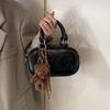 Bolso de bolos portátil vintage para mujer, bolso cuadrado pequeño con textura de moda, bolso cruzado combinable para principios de primavera 2025