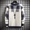 Novo Suéter Espesso de Imitação de Visom para Homens, Estilo Coreano Outono e Inverno Jacquard Moda Tendência Bloqueio de Cores Camisa Base de Tricô Quente