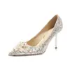Novos Sapatos de Casamento Florais 2026 para Mulheres, Salto Alto Versátil para Vestidos de Casamento, Salto Baixo de 4cm, Sapatos de Noiva Confortáveis de Salto Fino