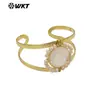 Mpb132 Diseño Hueco Latón Pulsera Abierta con Colgante Religioso de Concha Adorno de Perla de Agua Dulce Pulsera Clásica