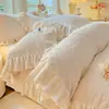 Otoño e Invierno Clase A Estilo Princesa Versión Coreana Estilo Encaje Terciopelo Tallado Terciopelo de Leche Juego de Cuatro Piezas Ropa de Cama Cálida Engrosada 4
