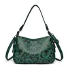 Bolsa Nova Tendência de Comércio Exterior com Relevo, Bolsa de Mão Versátil, Bolsa Elegante para Mãe de Meia-Idade, Bolsa de Ombro Cruzada Casual