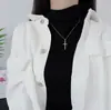 Collar de cruz 2023 nuevo para mujer cadena de clavícula de plata de ley estilo frío ins personalidad nicho de alta calidad