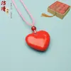 Joyería de Colgante Corazón de Cinabrio para Mujer, Joyería de Cinabrio de Alta Gama, Accesorios de Collar para Suéter para Mujer, Ventas Directas de Fábrica, Se Puede Enviar en Nombre de Otros