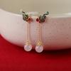 Pendientes clásicos de jade hetiano de plata de ley 925 con diseño de nicho para mujer, borla larga, estilo retro clásico de moda nacional de palacio.