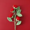 Flor Eterna Flor Artificial Ramo de Rosas com Múltiplas Cabeças Buquê Produto Acabado Materiais Vermelho das Terras Altas Arranjo para Cena de Casamento Buquê de Mão