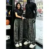 Pantalones de camuflaje estilo americano con tres rayas de seda helada para hombres y mujeres, pantalones casuales rectos de verano con caída, pantalones deportivos holgados de pierna ancha