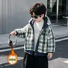 Chaqueta con capucha de cuadros para niño con forro de polar, estilo coreano, abrigo de algodón grueso y cálido para niños, adecuada para niños pequeños y mayores