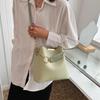 Bolso de mensajero de moda popular de este año, bolso de mujer, verano 2022, nueva moda, bolso de cubo con textura, bolso de hombro de nicho