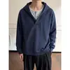 Novedad Otoño 2026 Sudadera de Dos Piezas para Hombre con Doble Cuello, Diseño Cómodo y Clásico, Juvenil