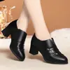 Sapatos de Salto Alto Confortáveis de Boca Profunda para Primavera e Outono, Couro Macio, Sola Macia, Salto Bloco, Sapatos de Mãe, Antiderrapantes, Versáteis, Sapatos de Couro Femininos
