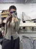 Camiseta de Manga Larga a Cuadros Bloque de Color, Consciente del Diseño, Versátil para Mujer, Otoño, Sencilla, Elegante, Corte Ajustado, Top Favorecedor para Ropa de Abrigo