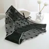 Ropa interior fina sin costuras para mujer, Pantalones cortos de malla transpirables con encaje, de cintura media, Ultra delgados, Antibacterianos, Estilo popular, Bragas para niña