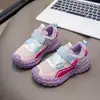 Zapatos Deportivos Infantiles 2026 Modelo Nuevo Primavera/Verano Zapatos Transpirables de Malla Hueca para Niños Pequeños, Zapatos de Marco para Niñas, Zapatos para Niños Medianos y Grandes