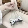 Bolsa Acrílica com Laço de Design Simples, Bolsa Compacta e Requintada para Batom e Chaves, Bolsa Transversal Fashion para Noite