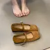 Sapatos Mary Jane UNMUN Vintage Estilo Noite Rebite Bico Quadrado Sapatos Individuais Femininos Nova Sola Macia Com Saias Ballet