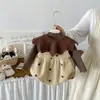 Dianxi Suéter Casual Simple para Bebé Invierno Nuevo Estilo Mameluco con Forro Polar Engrosado Bordado Floral Conjunto de Dos Piezas